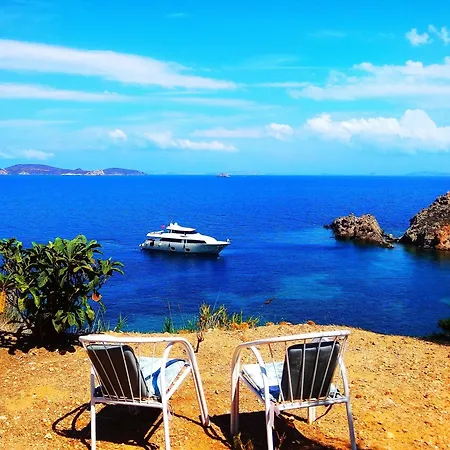 Patmos Garden Sea شقة