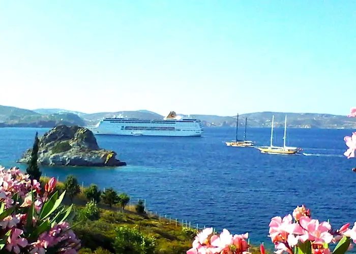 Patmos Garden Sea شقة